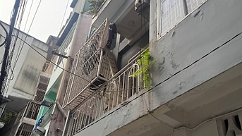Bán nhà 360/6 Nguyễn Thị Minh Khai, phường 5, quận 3, Dt: 5x3m