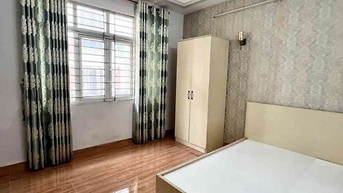 Hơn 3 tỷ 4 tầng đúc Trường Chinh Gần chợ Hoàng Hoa Thám , 4x9 sổ hồng 