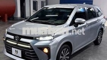Toyota Avanza Premio 2022 BẠC