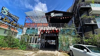 Cho thuê mặt bằng mặt tiền 400m2 // 3 tháng 4 cửa ngõ thành phố 