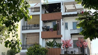 Cho thuê nhà 4 tầng mặt tiền Bùi Tá Hán quận 2. 35 triệu/tháng.