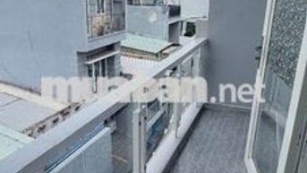 Cho thuê nhà MT 6M ,DTSD 200m2