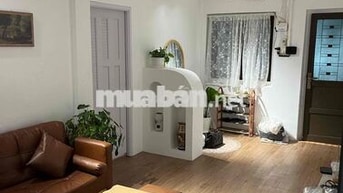 Cho thuê căn hộ 40m2 Lầu 1 thuận tiện di chuyển