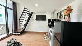Duplex ban công full nội thất 30m2 ngay gần Đại Học Công Thương