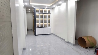 Tôi bán nhà 6 tầng nội thất đầy đủ, đầu ngõ 181, Trần Phú, Văn Quán.