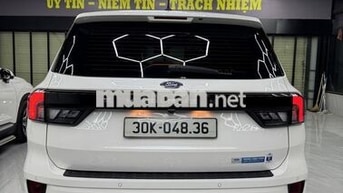 FORD EVEREST 4X2 MÁY DẦU STĐ SX 2022 PHOM MỚI