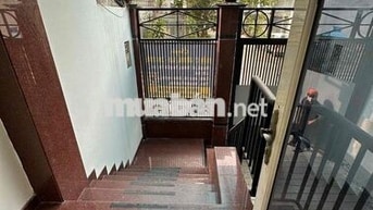 cho thuê mặt bằng tầng trệt làm văn phòng công ty ít nhân sự him lam