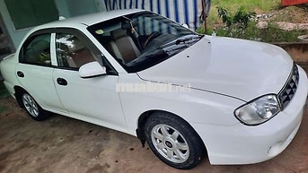 Kia Spectra Trắng