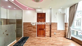 STUDIO FULL NỘI THẤT RỘNG 35m2 NẰM NGAY EMART PHAN HUY ÍCH