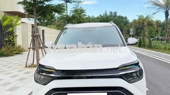 KIA CARENS 1.5G LUXURY 2024 Trắng 7 chỗ