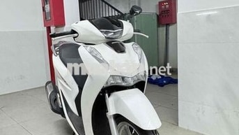 Honda SH 125i 2025 Trắng đen 2000km