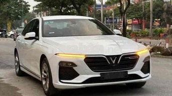 VinFast Lux A Base 2.0 AT Turbo sản xuất 2022