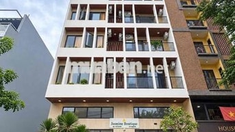 Cho thuê căn hộ 1 phòng ngủ đối diện công viên