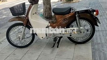 Honda Cub 50 phân khối Nâu Trắng