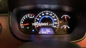Hyundai I10 1.2 AT Ấn Độ 90000 km Bạc