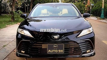 🚘 Toyota Camry 2.0Q 2022 Đen 20.000 km