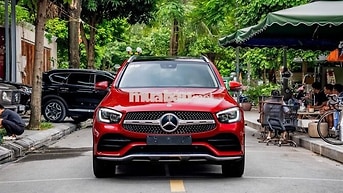 Mercedes-Benz E-Class E200