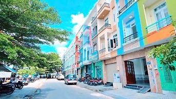 Đường Số  KDC Bông Sao, P5Q8.  Đối Diện CC Bông Sao