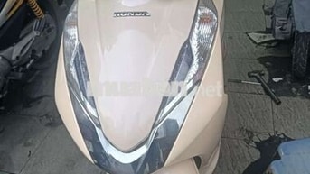 Honda Lead 2014 Vàng hột gà