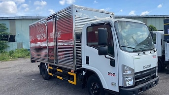 XE TẢI ISUZU QKR270 THÙNG KÍN TẢI TRỌNG 2TẤN 7 VÀ 2TẤN490