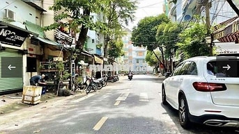 Cho thuê nhà nguyên căn Mặt Tiền Bàu Cát 1 4 tầng, 55m2,giá 25.triệu 