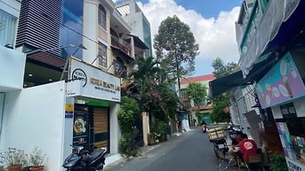 Biệt thự MT Nguyễn Thành Ý - DT: 7,2*16 - hầm, 4 tầng - 43 tỷ TL