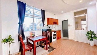 *** 3pn mặt tiền Thành Thái gần Cầu vượt Thang máy máy giặt riêng