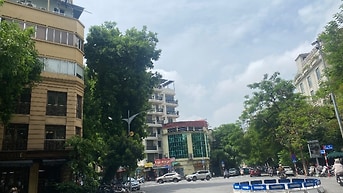 Bán nhà 8 tầng 97m mặt phố Lê Đại Hành lô góc 119,9 tỷ