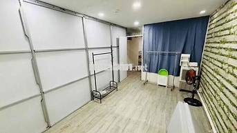 Phòng rẻ mặt tiền Trần Hưng Đạo