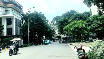 HÀNG HOT Q10: NHÀ HẺM Ô TÔ THÔNG - DT: 3mx18m - SÁT HÀ ĐÔ, GIÁ 8