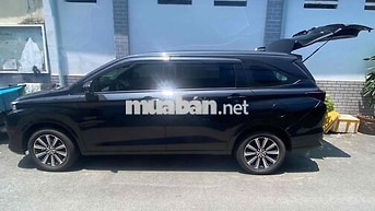 Toyota Avanza 2024 7 chỗ màu Đen