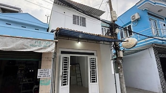 NHÀ QUẬN 4 ĐOÀN VĂN BƠ MẶT TIỀN CHỈ 141 TRIỆU/M2 