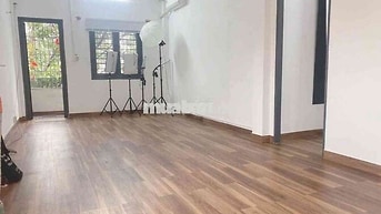 Hiếm căn hộ 60m2 chung cư Đinh Bộ Lĩnh gấp bán giá chào tốt hơn thị tr