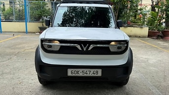 Vinfast VF3 Mua Pin 2025 Màu trắng xe đẹp sạc free không giới hạn 