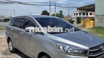Toyota Innova 2017 2.0E - 130000 km