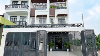 SIÊU PHẨM 3 LẦU MẶT TIỀN SÔNG ÔNG ĐỤNG