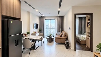 CHO THUÊ 1PN THE OPUS ONE VIEW HỒ BƠI VÔ CỰC CÔNG VIÊN ÁNH SÁNG 36HA