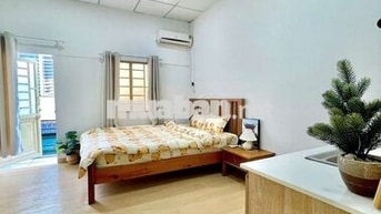 Ban công nội thất mới 100% ngay Hoàng Sa Trường Sa Quận 3 