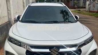 Suzuki Fronx Trắng 11494 km