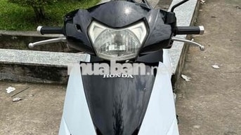Honda Lead Trắng Đen