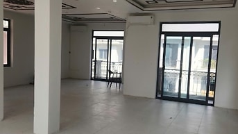 Cho thuê  văn phòng 90m2,  tầng 3. Đ/c: 35 Lê Văn Thiêm, Thanh Xuân