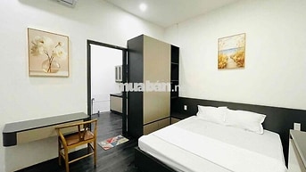 Chính chủ cho thuê căn hộ 1 PN full nội thất mặt tiền Ngô Quyền