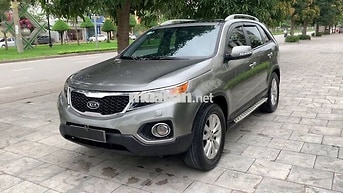 Kia Sorento 7 chỗ 2011 Xám