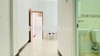 Cho thuê căn 1pn tách bếp cửa sổ thoáng full nt ở Võ Văn Kiệt quận 1
