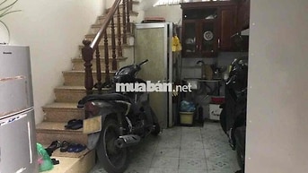 Chính chủ cho thuê phố Thanh Nhàn 25m2 x5T giá 5.5 triệu/1th