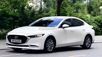 Mazda 3 Luxury 2023 17000 km Trắng