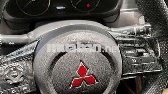 Mitsubishi Xpander Premium 2022 20 vạn