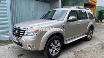 Ford Everest 2009 Vàng cát 7 chỗ
