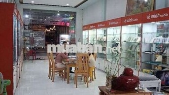 Bán Căn Nhà 2 Tầng Mặt Tiền Đường âu cơ phường liên chiểu TP Đà Nẵng