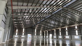 Cho thuê xưởng 4.500m2 đường Nguyễn Hữu Trí, Bình Chánh, giá 250 triệu